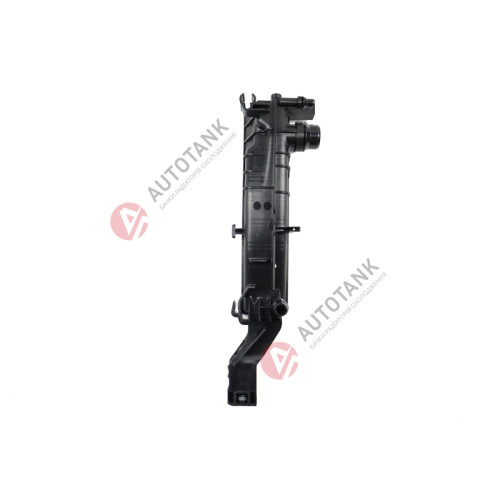 БАЧОК РАДІАТОРА BMW 2-Series F45, F46 (2014-2021), BMW X1 F48 (2015-2022)